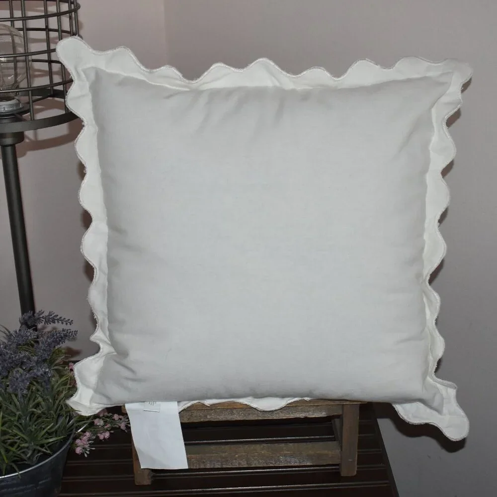 White Ruffle Edge Country Cottage Farmhouse Carrot Throw Pillow - Cottagecore 🥕